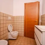 La Casa Di Carta Vista Cattedrale Katanya