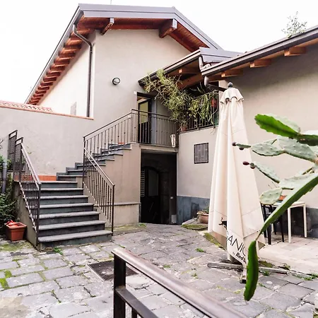 La Casa Di Carta In Via Plebiscito Appartamento *